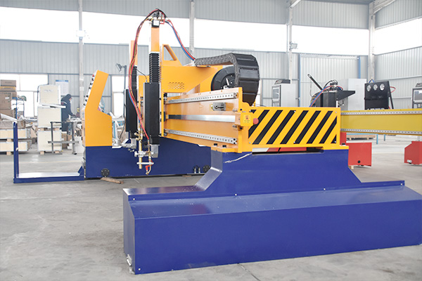 龍門(mén)式數(shù)控火焰切割機(jī)