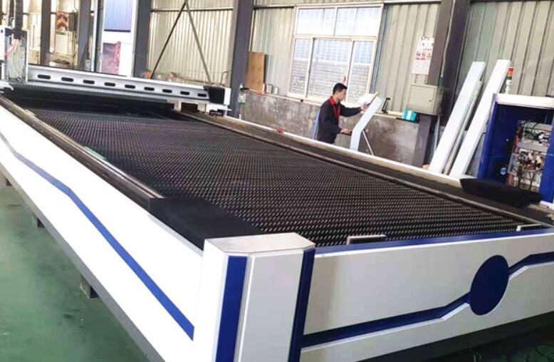 數控激光切割機自動調焦功能的介紹 數控激光切割機自動調焦功能的介紹